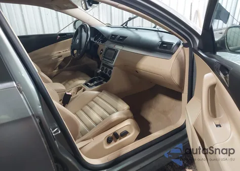 2008 Volkswagen Passat Vr6 из США, поврежденный, VIN WVWCU93C08E122657